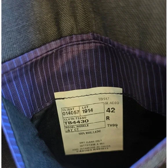 Ted Baker suit set 100% wool jacket 42R pants and blazer - Picture 8 of 12